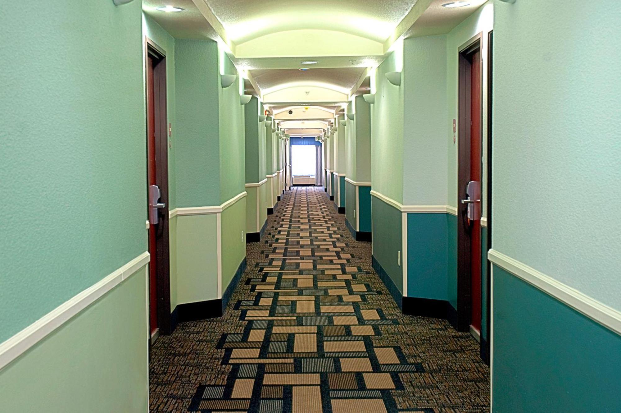 Super 8 By Wyndham Irving/Dfw Apt/North Exterior foto